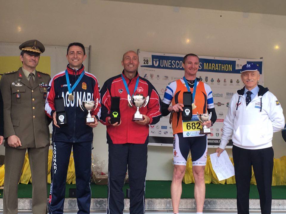 Onda Cremisi travolge la Unesco Cities Marathon Esercito Assoarma